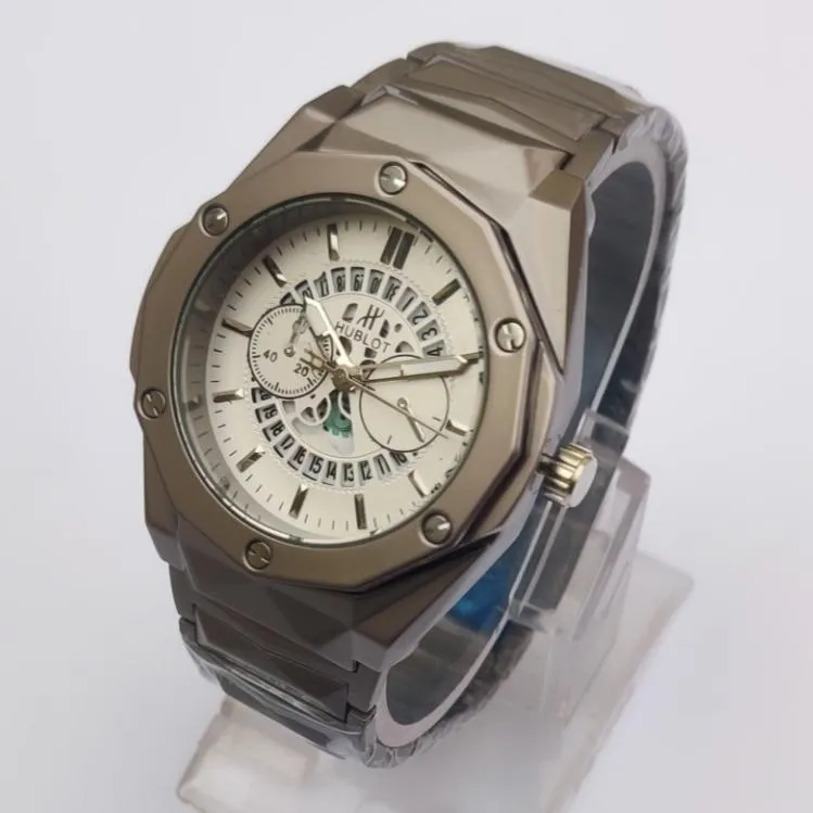 HUBLOT MEN'S CLASSIC WRIST WATCH 