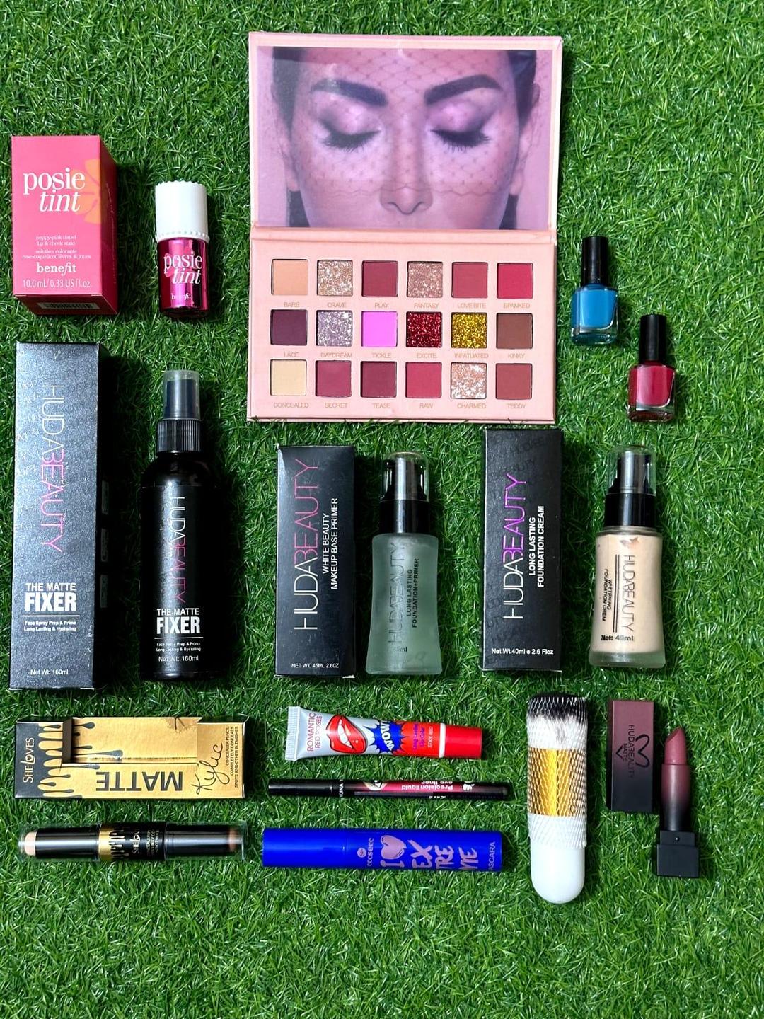 13 in1 Makeup Deal