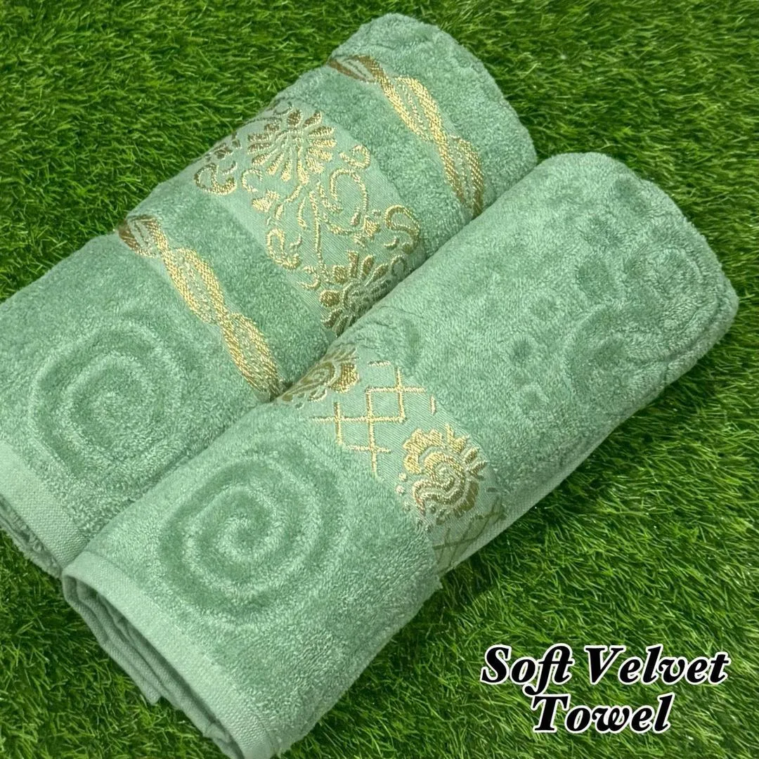 2 Pcs Soft Velvet Woven Bath Towel