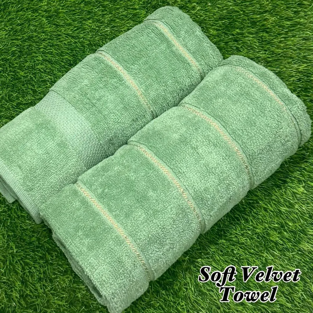 2 Pcs Soft Velvet Woven Bath Towel