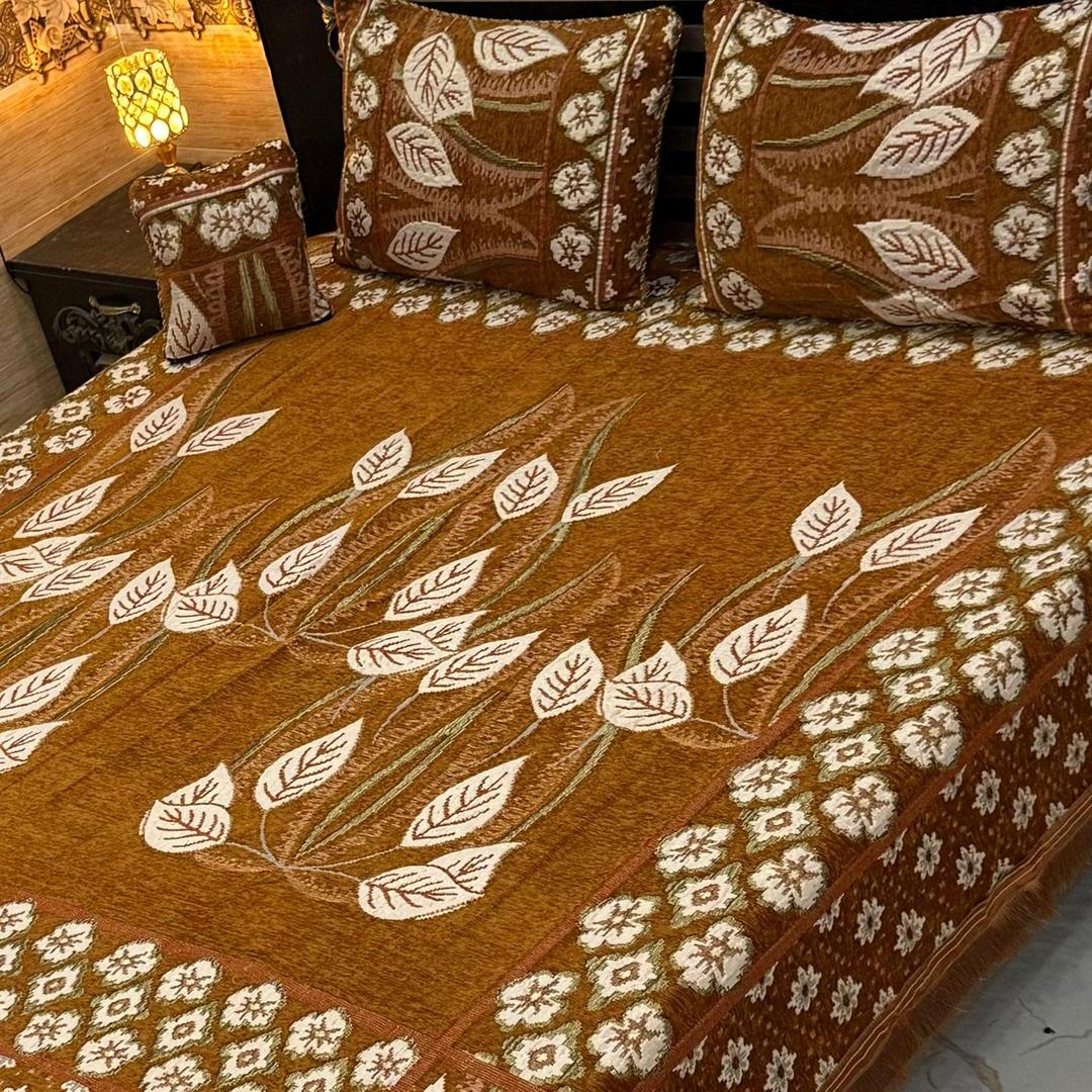 4 Pcs Velvet Jacquard Embroidered Double Bedsheet