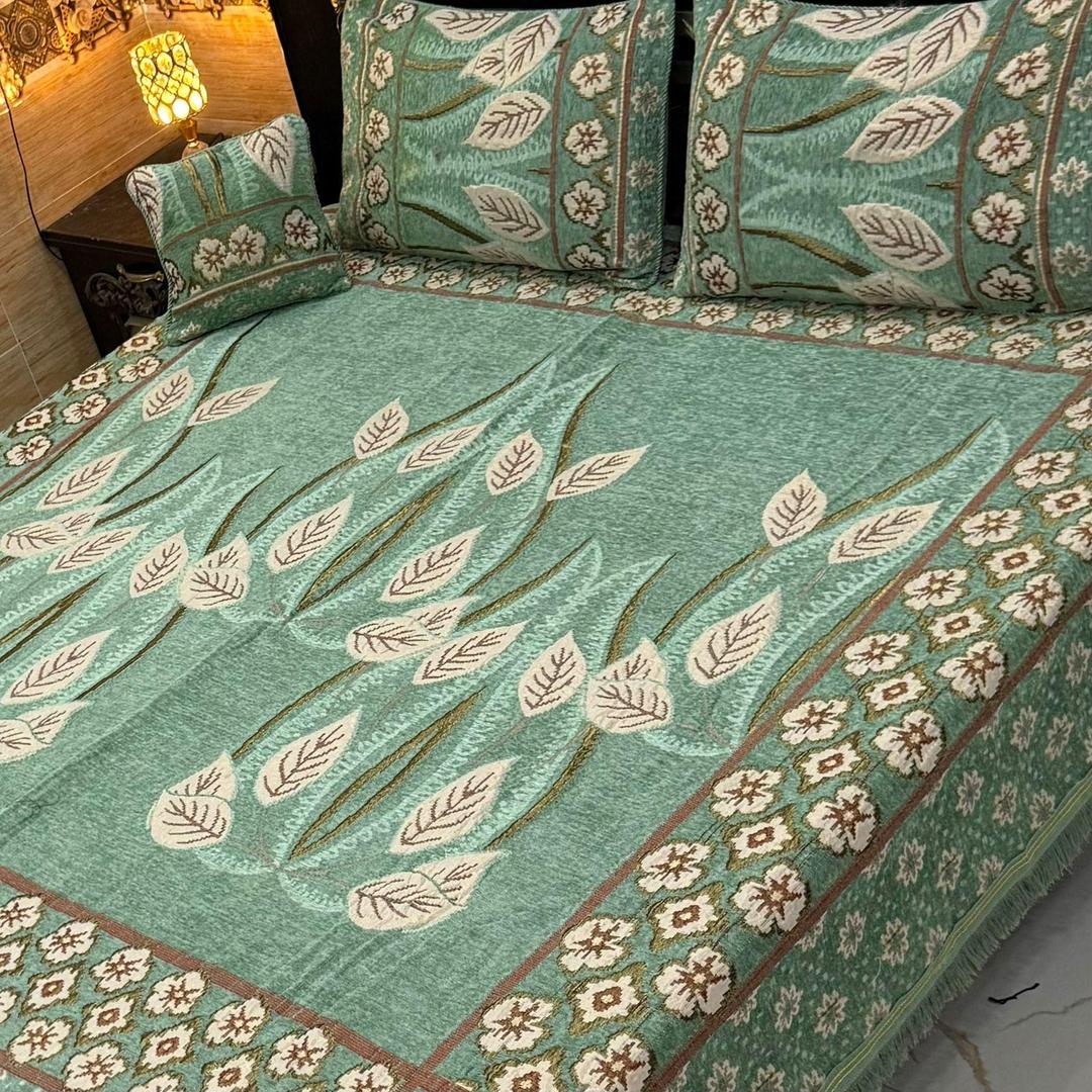 4 Pcs Velvet Jacquard Embroidered Double Bedsheet