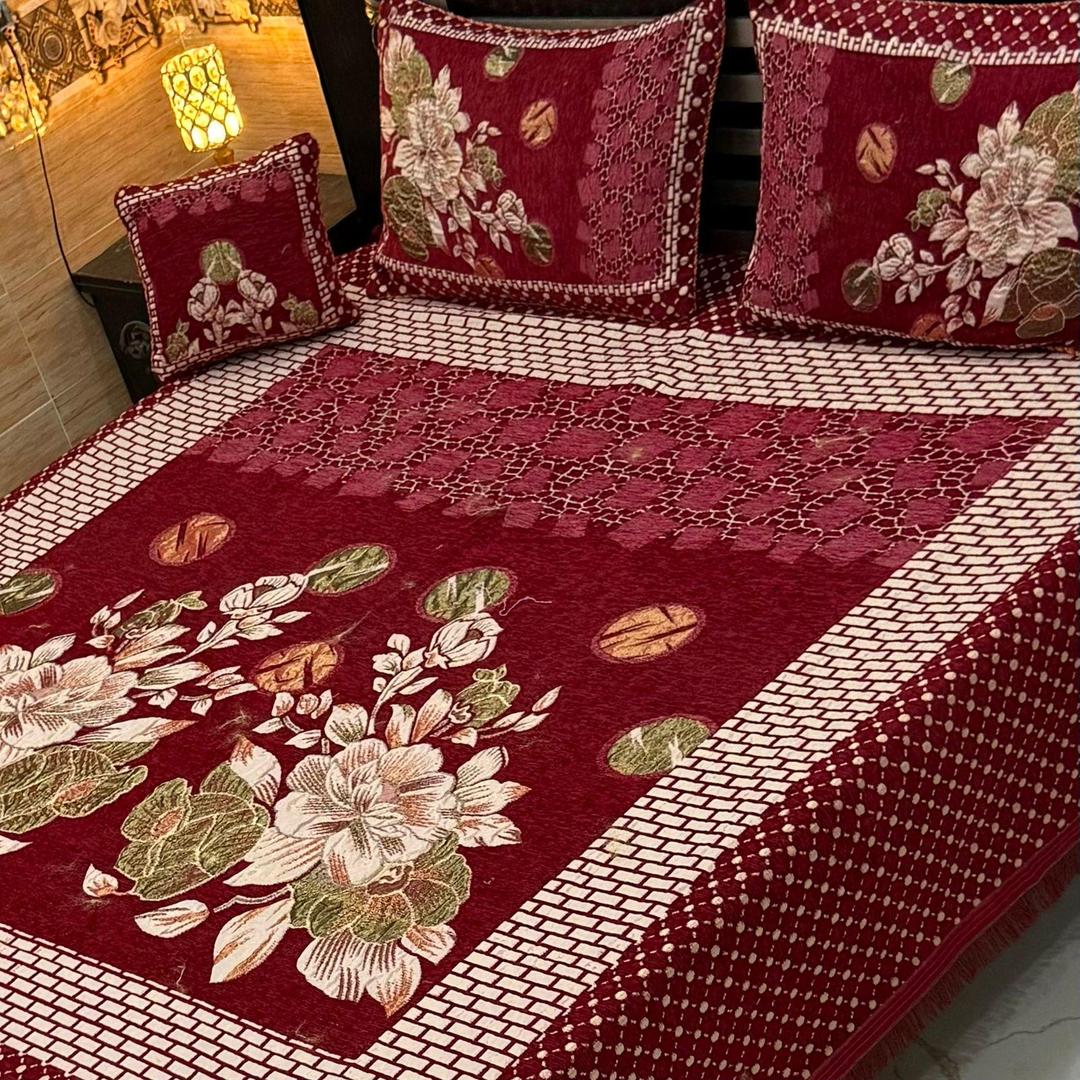 Stylish 4 Pcs Velvet Jacquard Embroidered Double Bedsheet