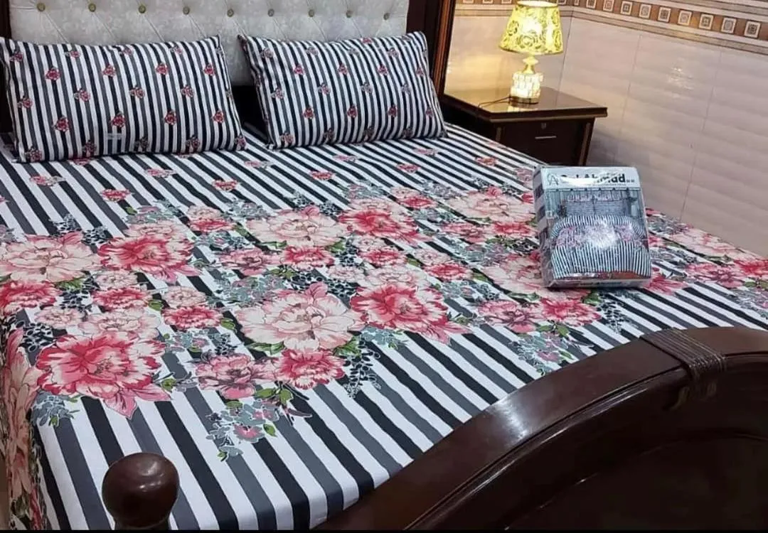 Stylish 3 Pcs Cotton Salonica Printed Double Bedsheet