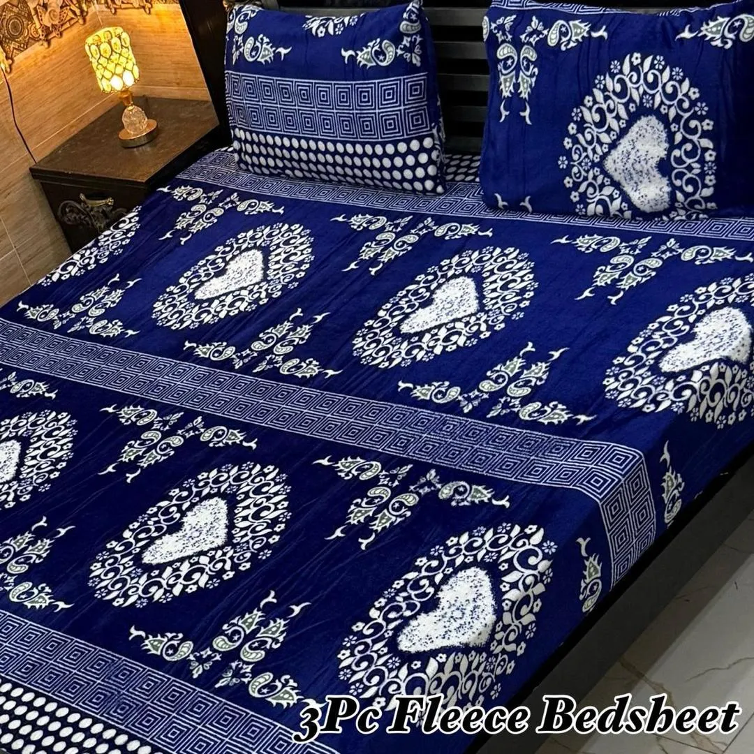 Stylish 3 Pcs Fleece Printed Double Bedsheet