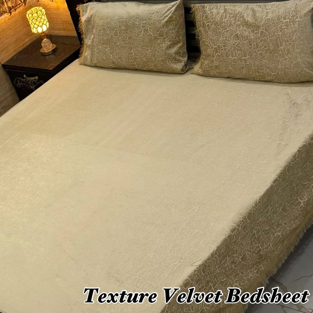 Luxurious 3 Pcs Velvet Textured Double Bedsheet