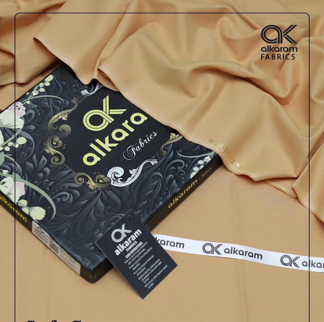 Men’s Unstitched Wash And Wear Plain Suit