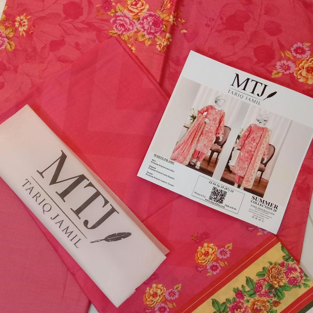 3 Pcs Women's Unstitched Printed Suit