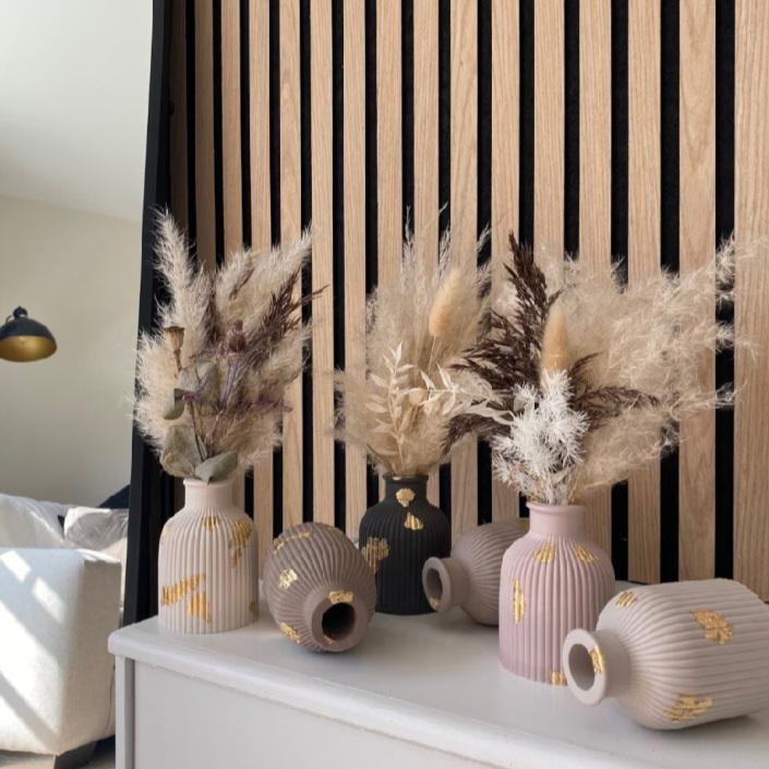  Mini Ribbed Concrete Flower Vase with Golden Flakes