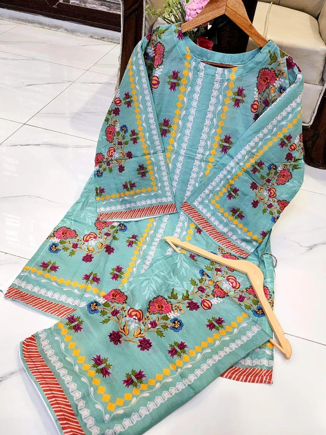 2 Pcs Women's Stitched Swiss Lawn Printed Co-Ord Set