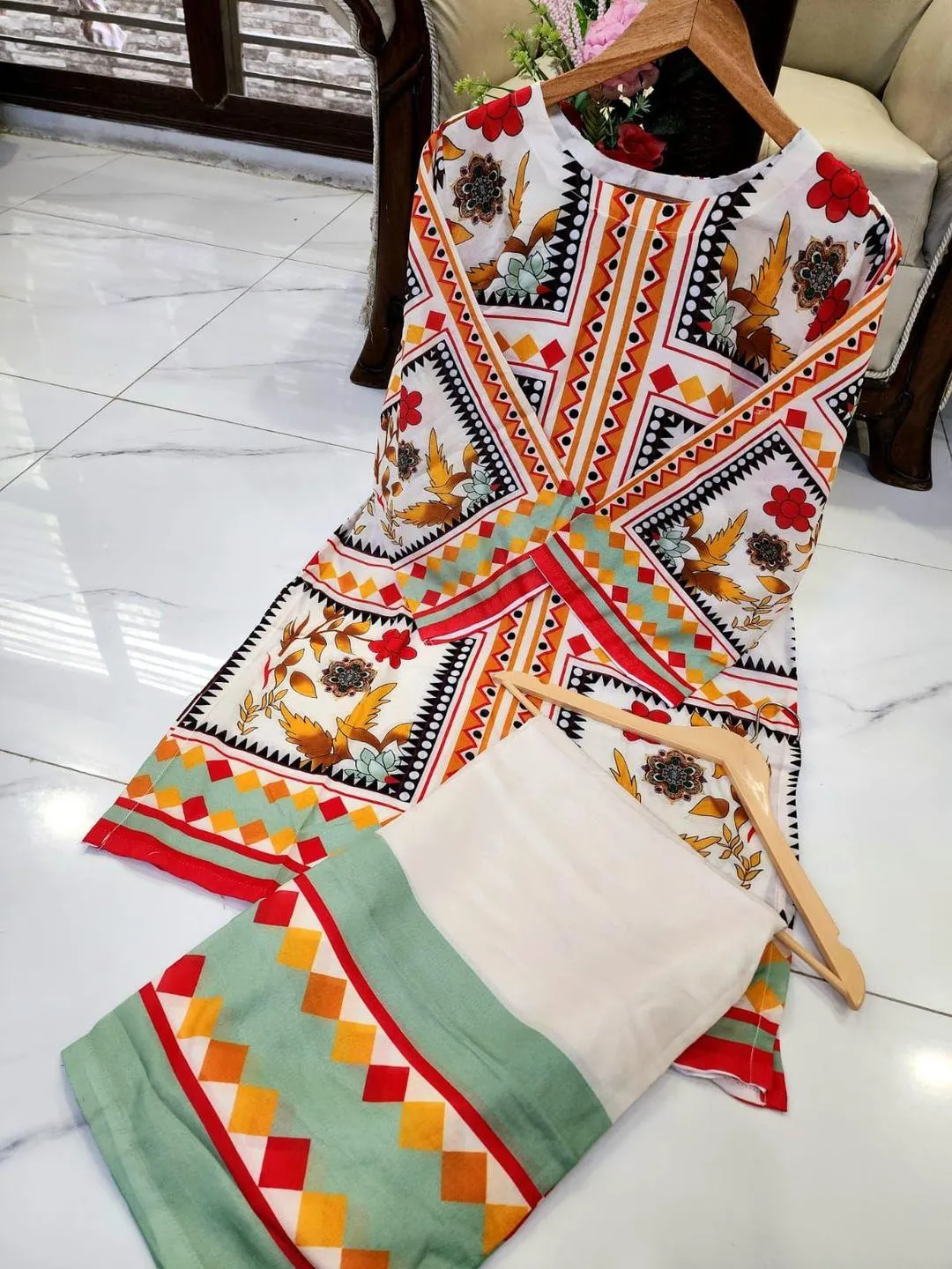 2 Pcs Women's Stitched Swiss Lawn Printed Co-Ord Set