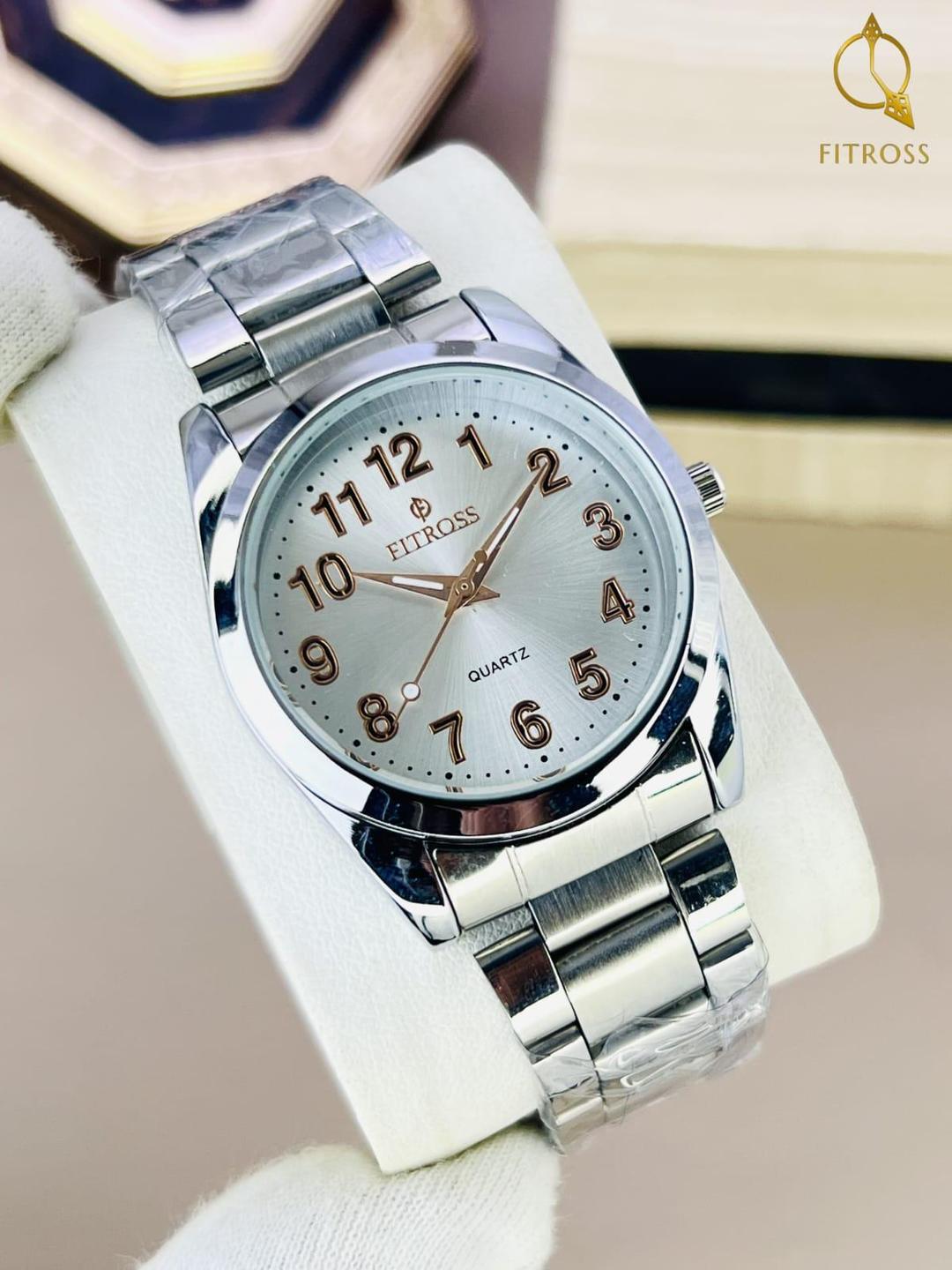 Men's Quartz Water Resistant Chain Strap Watch - 1 Pc