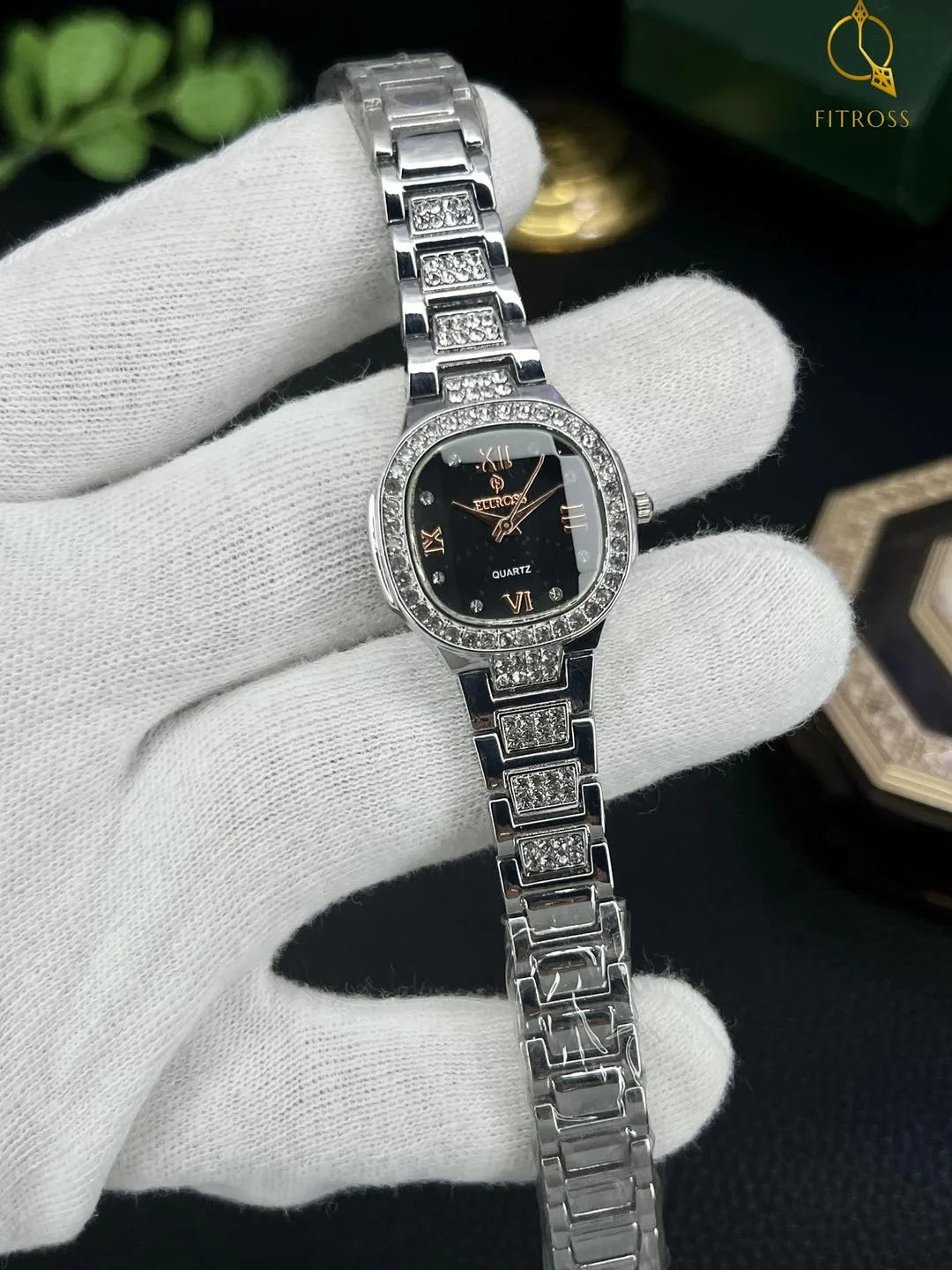 Women's Chic Everyday Design That Upgrades Any Outfit Watch 1 Pc