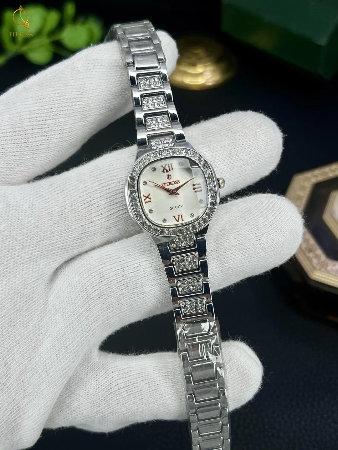 Women's Chic Everyday Design That Upgrades Any Outfit Watch 1 Pc