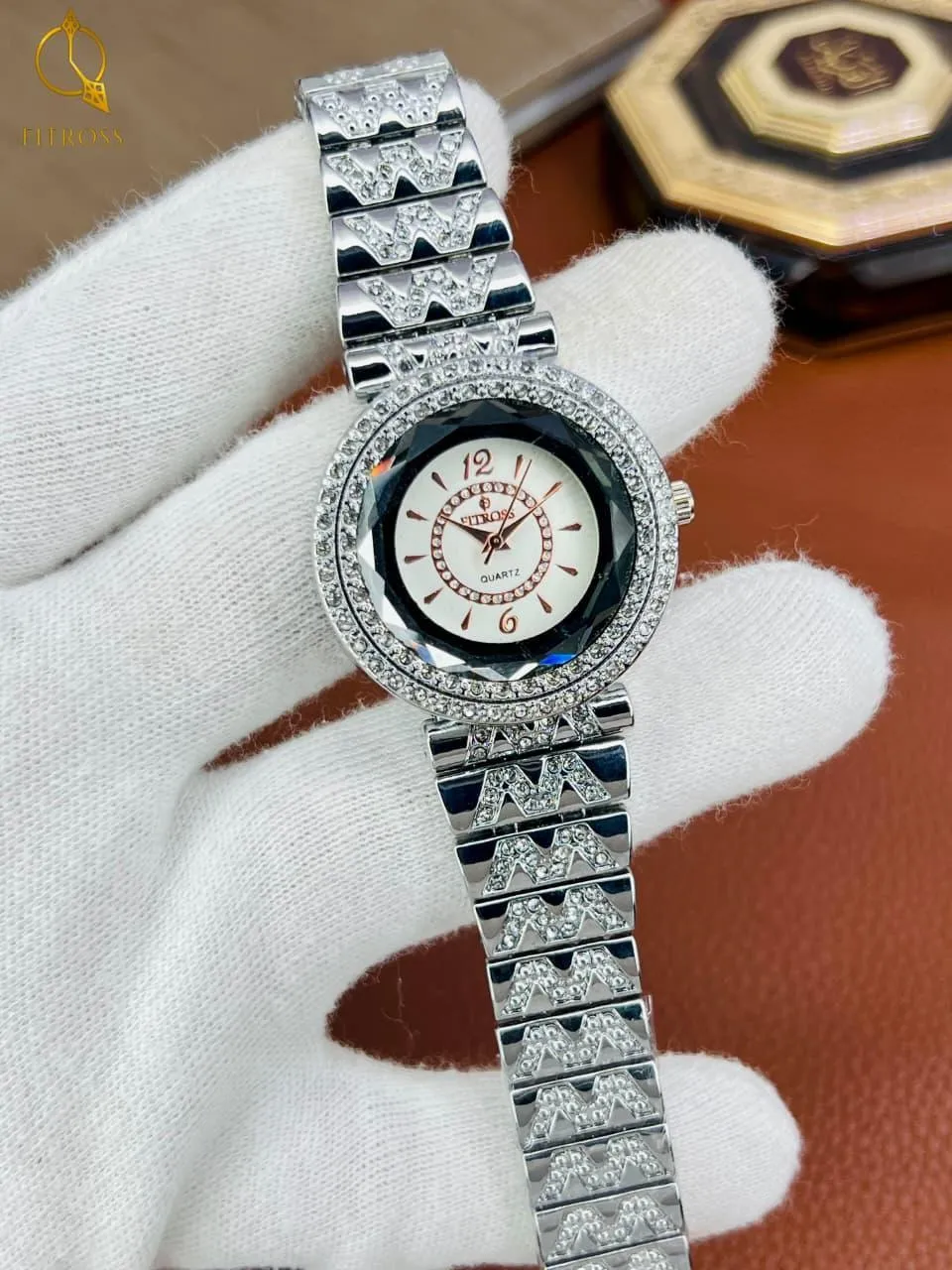 Women's Elegant Bracelet Strap For A Premium Feel Watch 1