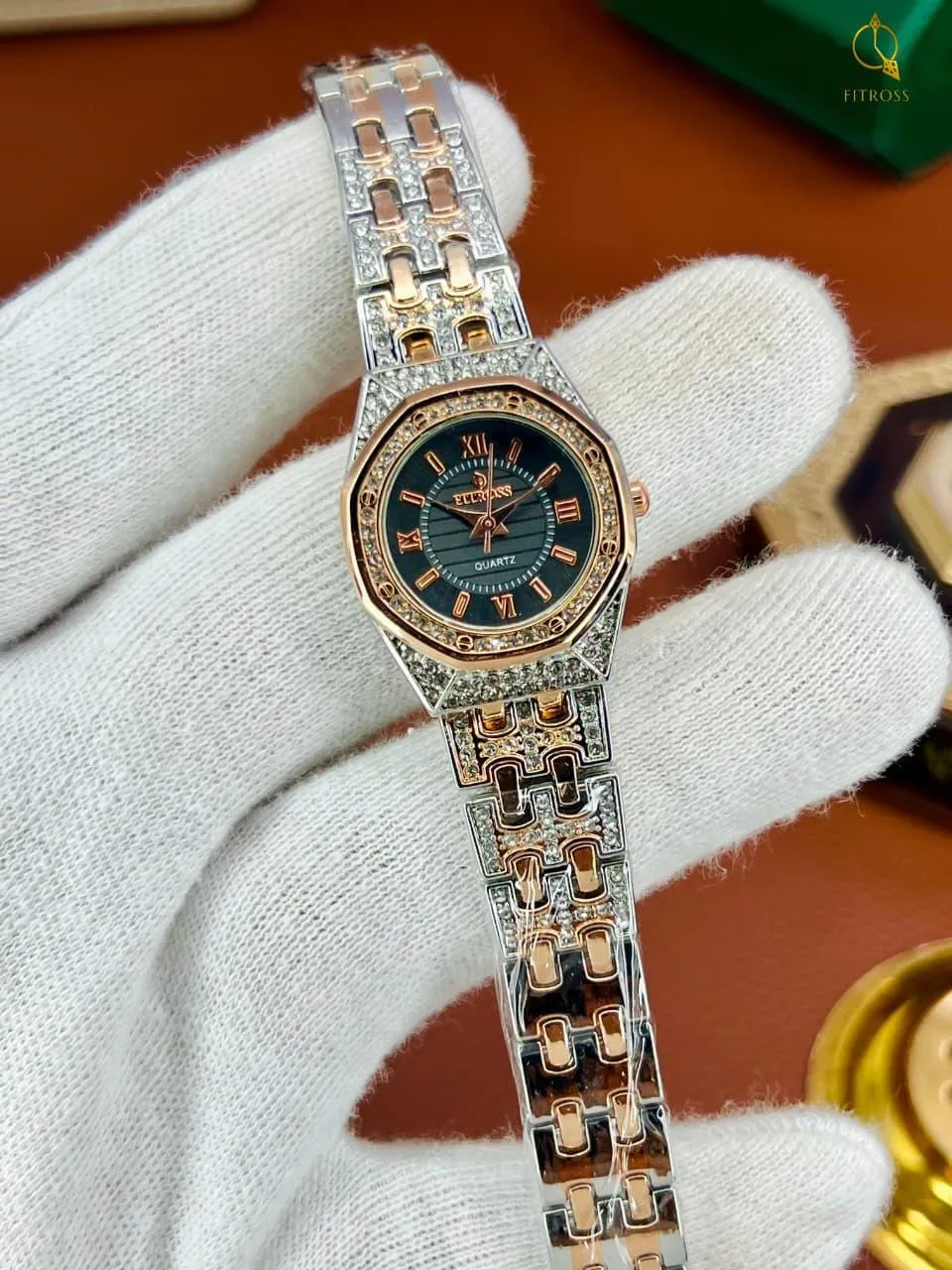 Women's Chic Everyday Design That Upgrades Any Outfit Watch 1