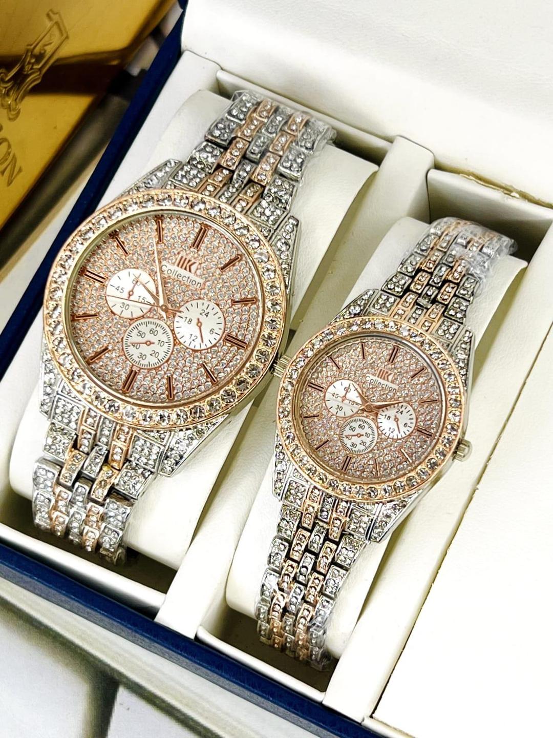Stylish Couple Watches in Rose Gold - 2 Pcs Quartz Water Resistant