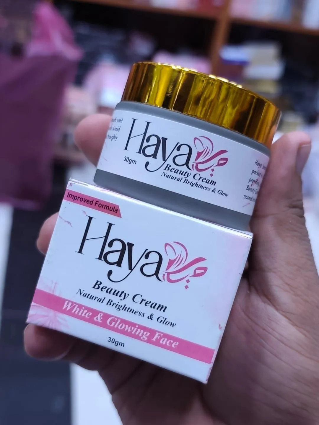 Whitening Cream - Achieve Radiant Skin with 30ml of Brightening Power