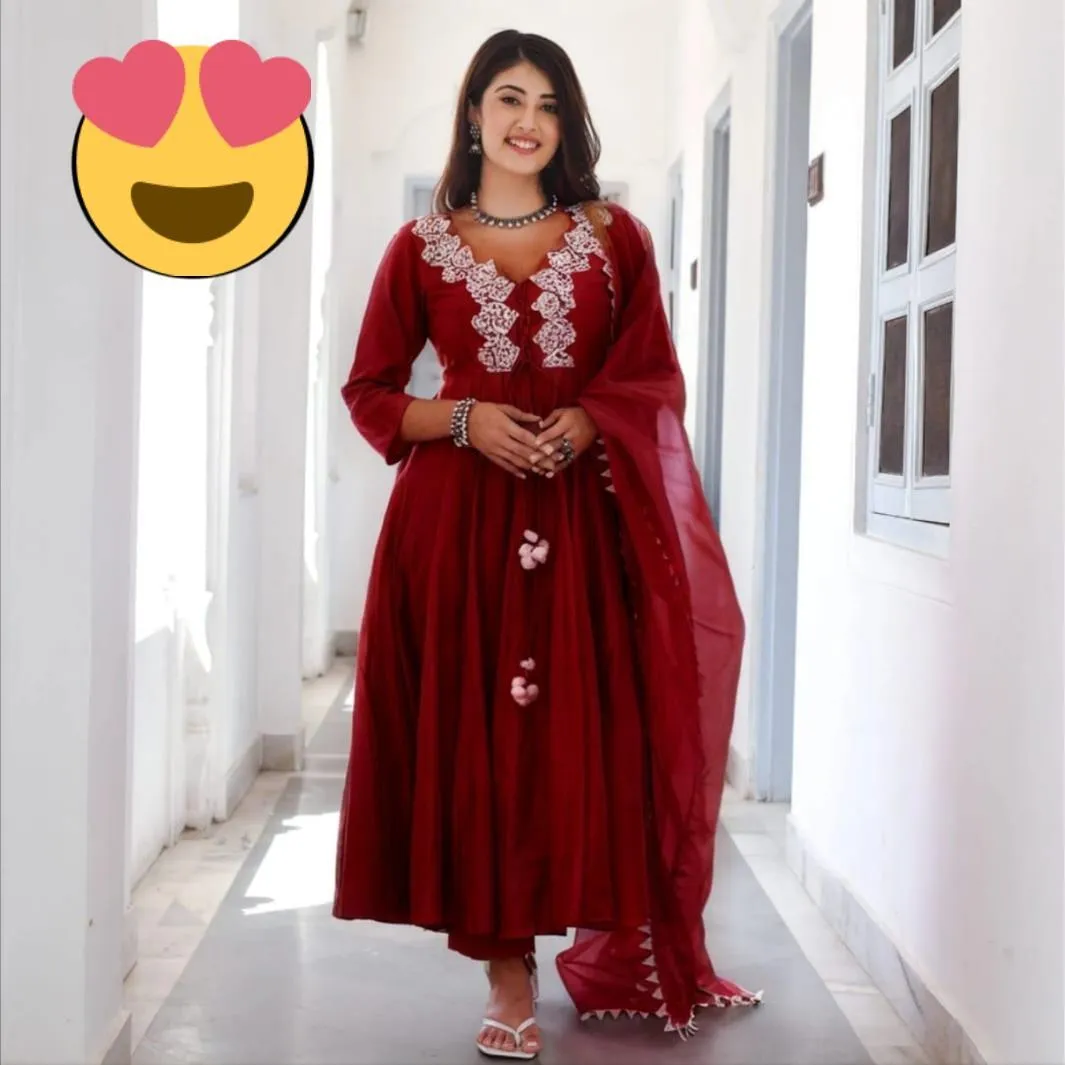 3 Pcs Women's Stitched Silk Embroidered Suit