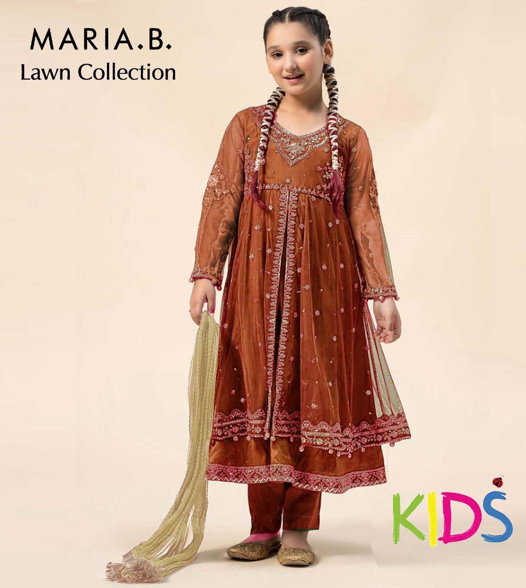 3 Pcs Girl's Lawn Embroidered Unstitched Suit