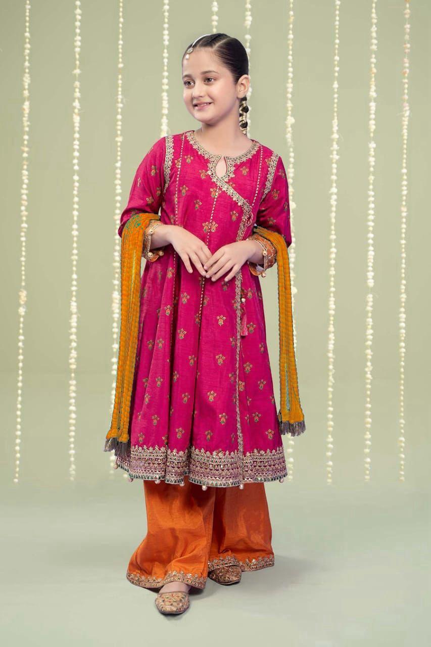 3 Pcs Girl's Lawn Embroidered Unstitched Suit