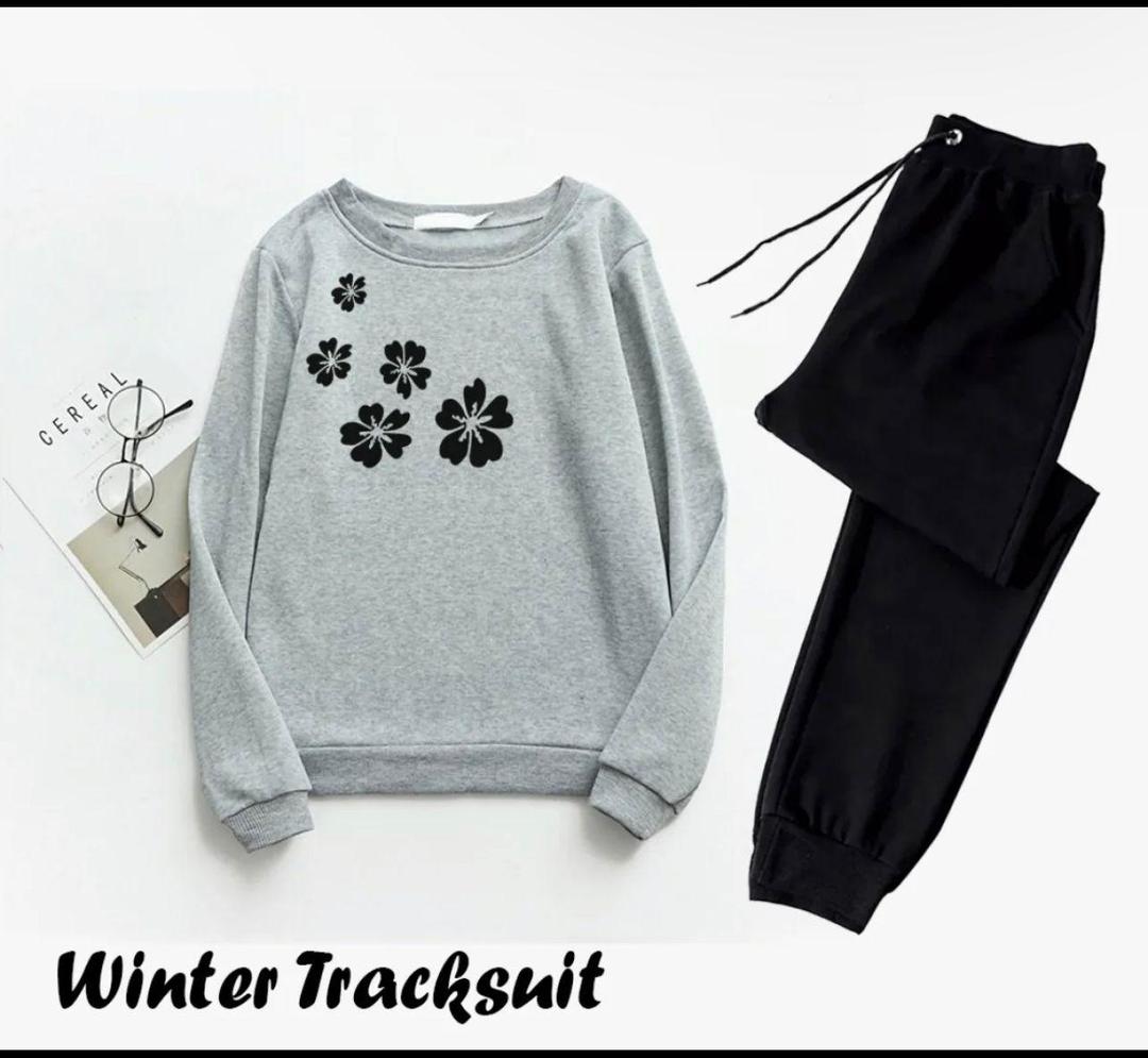 2 Pcs Women's Stitched Fleece Printed Sweatshirt Tracksuit