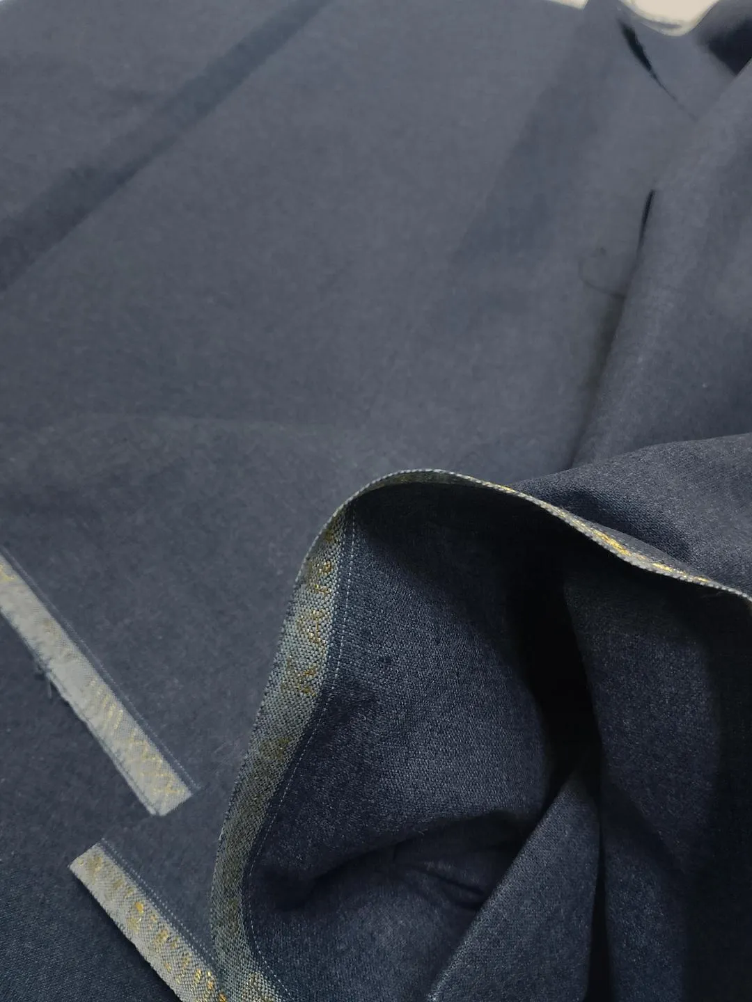 Men’s Unstitched Khaddar Plain Suit