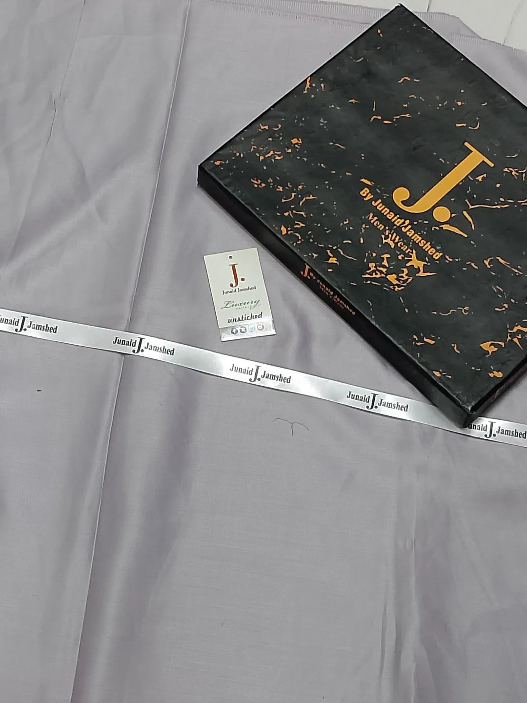 Men’s Unstitched Wash And Wear Plain Suit