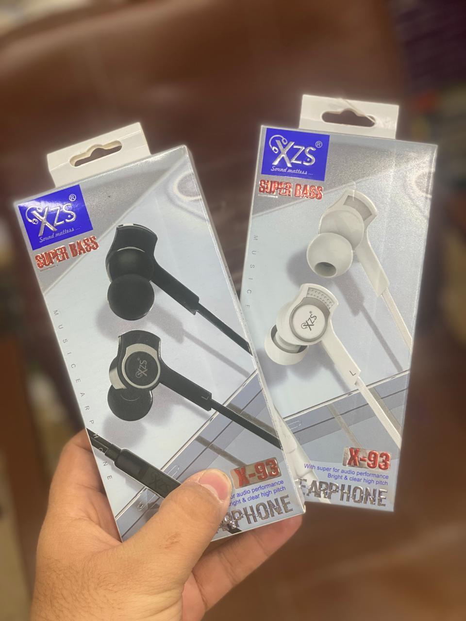 Clear Voice Wired Earphones Black