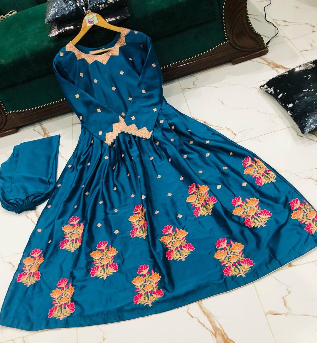 2 Pcs Women's Stitched Embroidered Maxi And Trouser