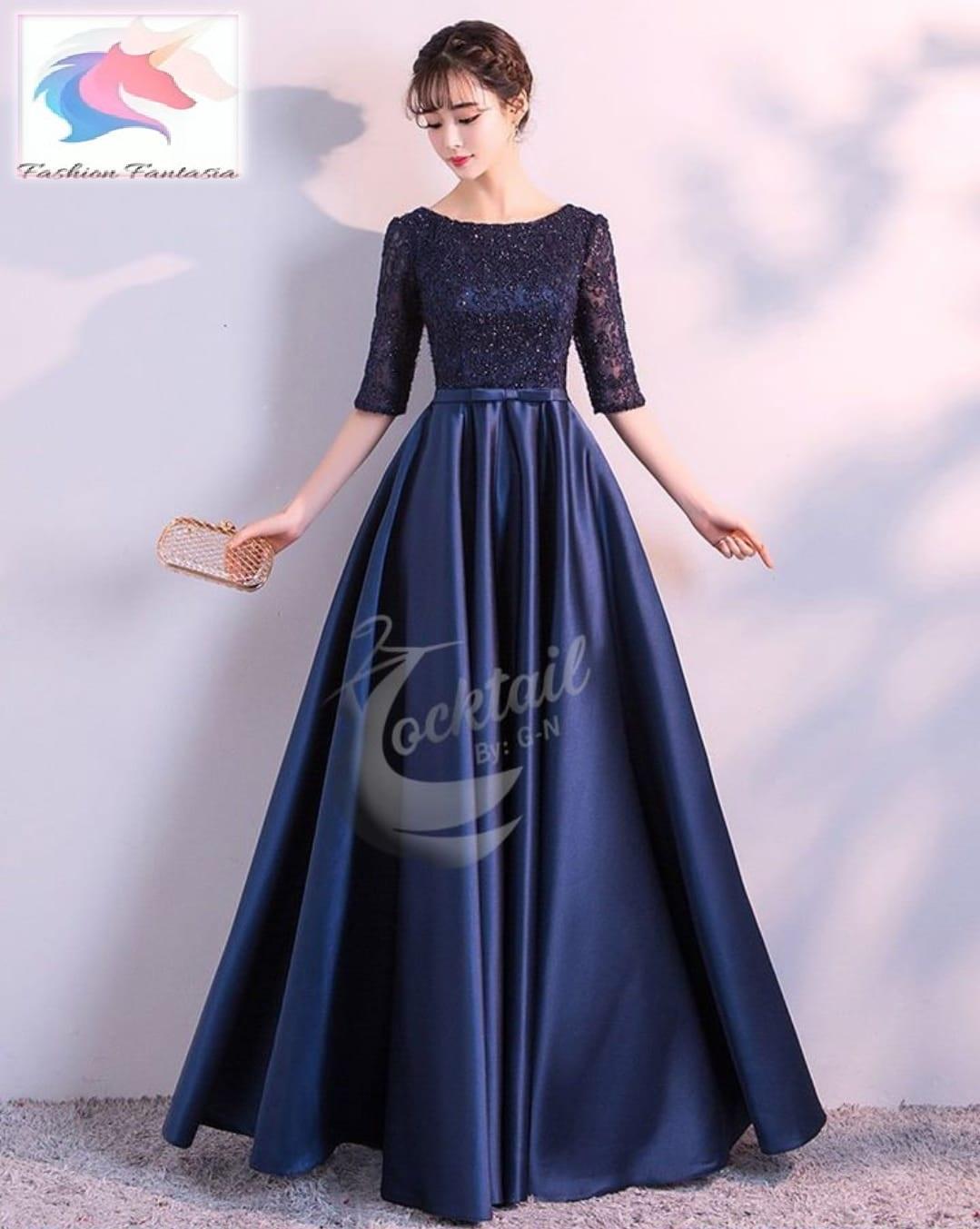 1 Pc Women's Stitched Plain Maxi