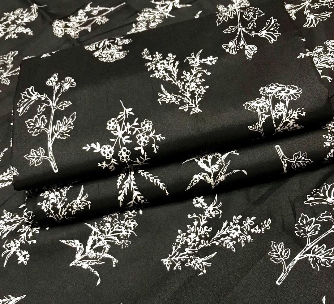 2 Pcs Women's Unstitched Printed Suit