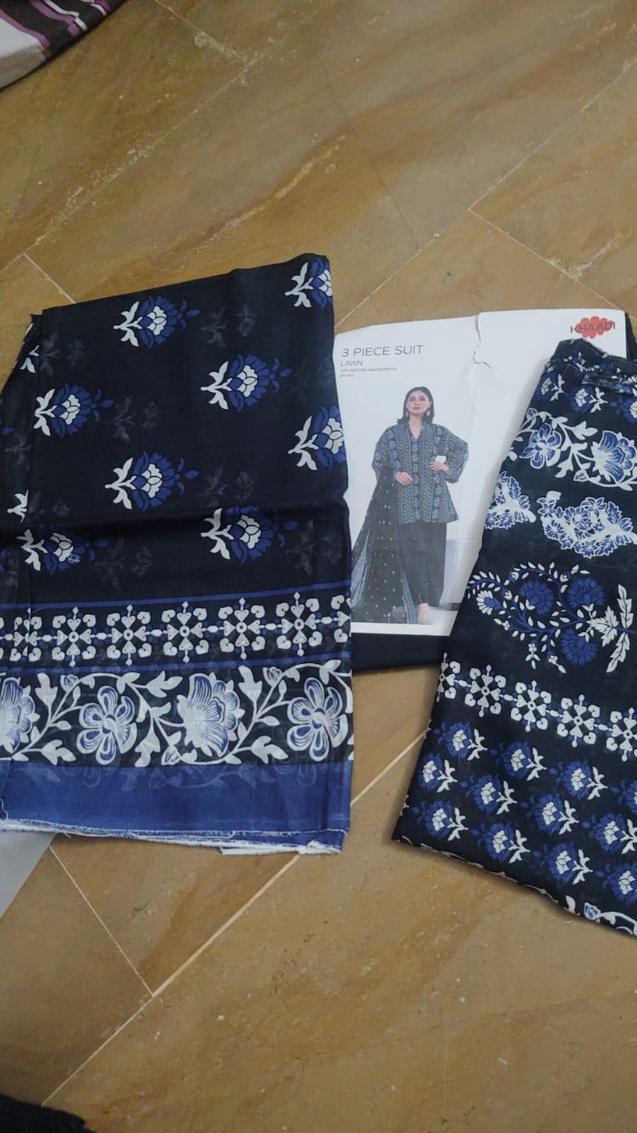 3 Pcs Women's Unstitched Printed Suit