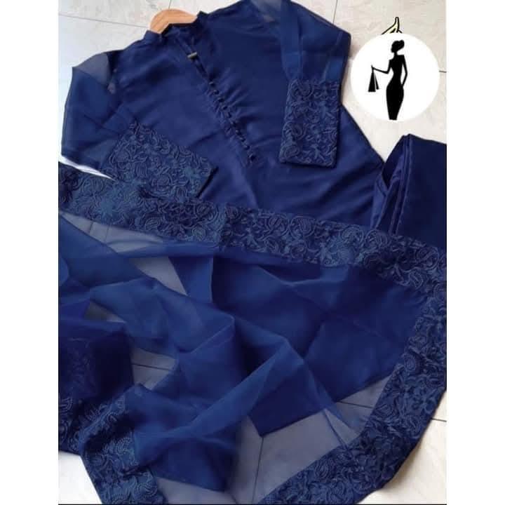 3 Pcs Women's Stitched Embroidered Suit