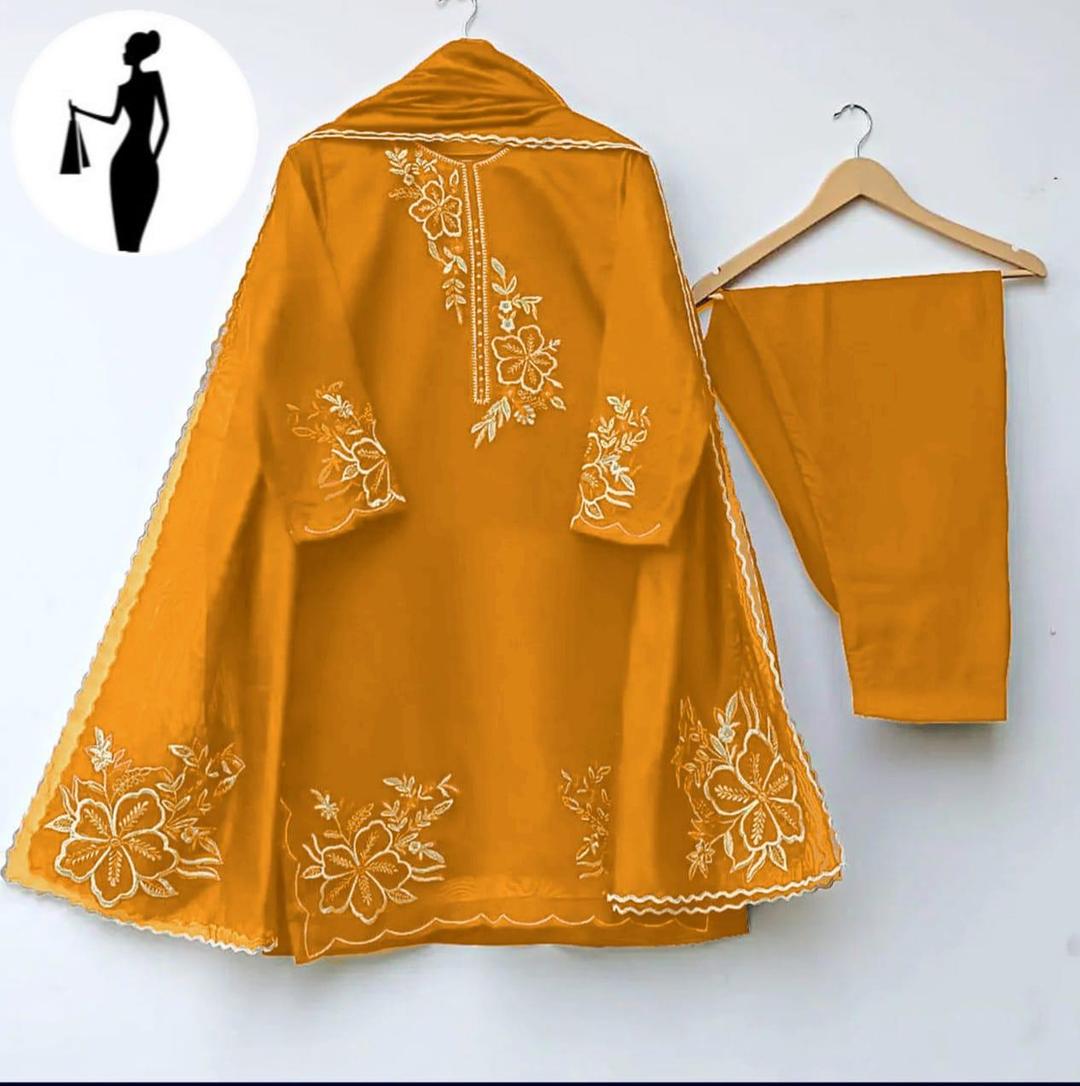3 Pcs Women's Stitched Embroidered Suit
