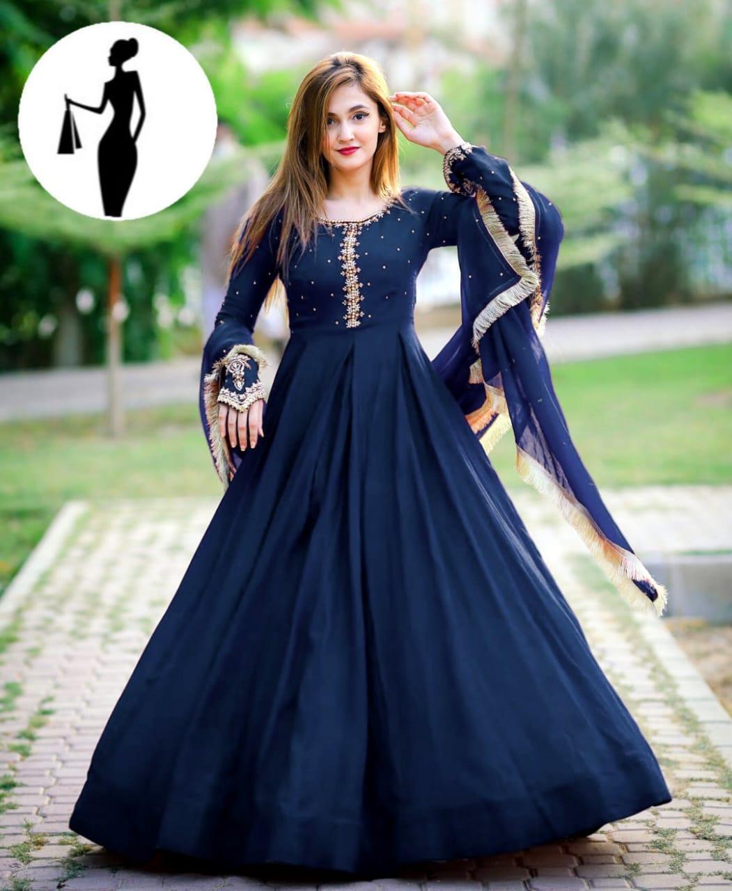 3 Pcs Women's Stitched Embroidered Maxi Suit