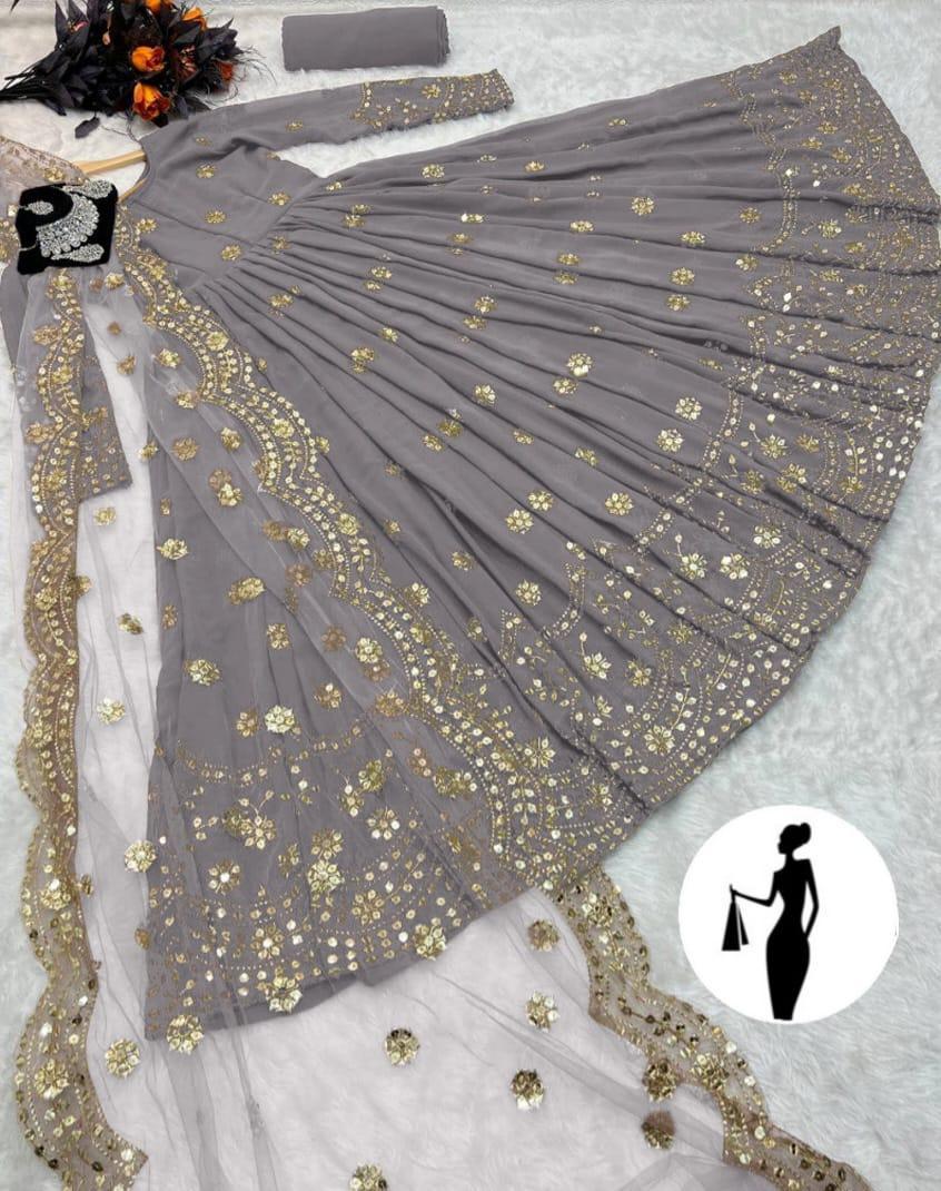 3 Pcs Women's Stitched Embroidered Maxi Suit