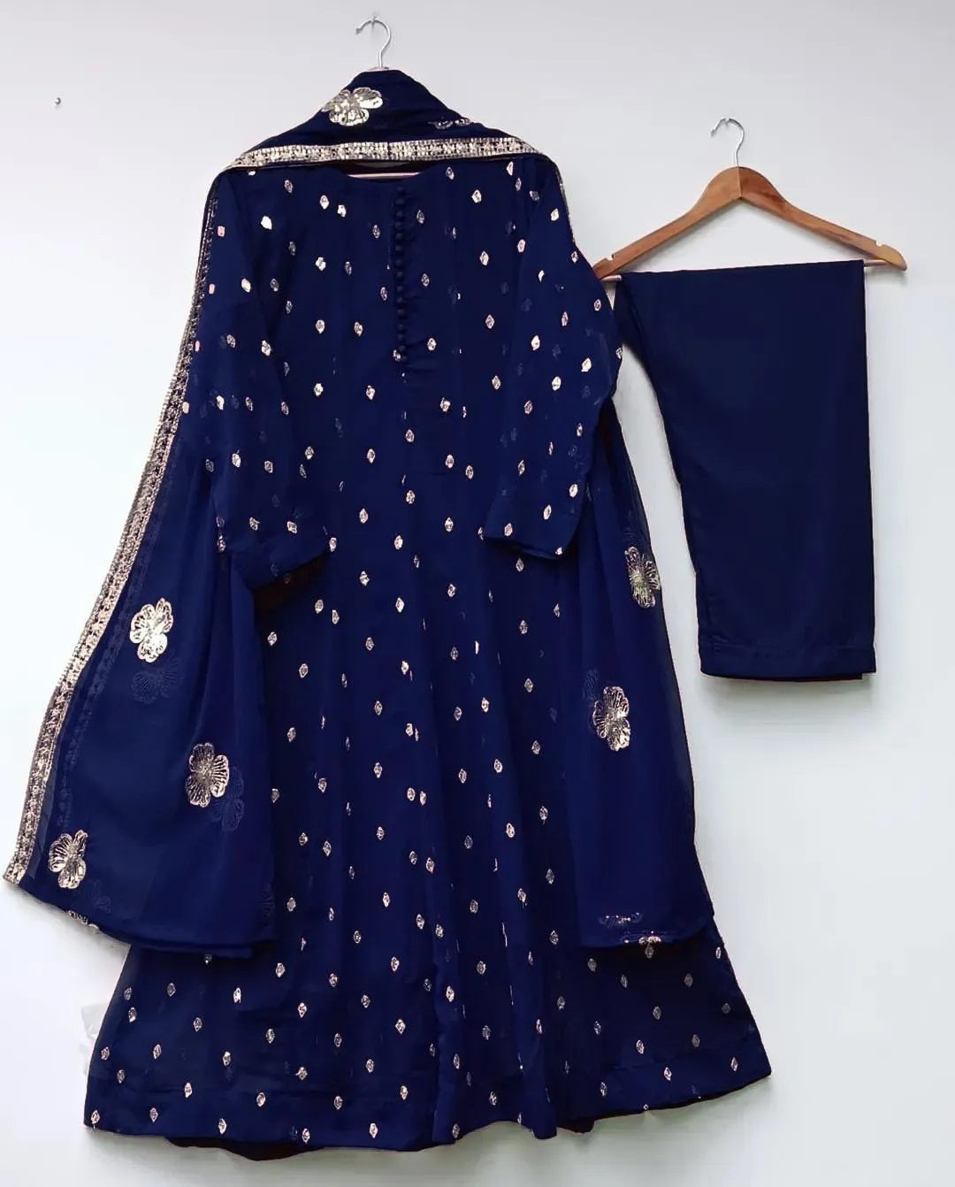 3 Pcs Women's Stitched Chiffon Embroidered Maxi Suit