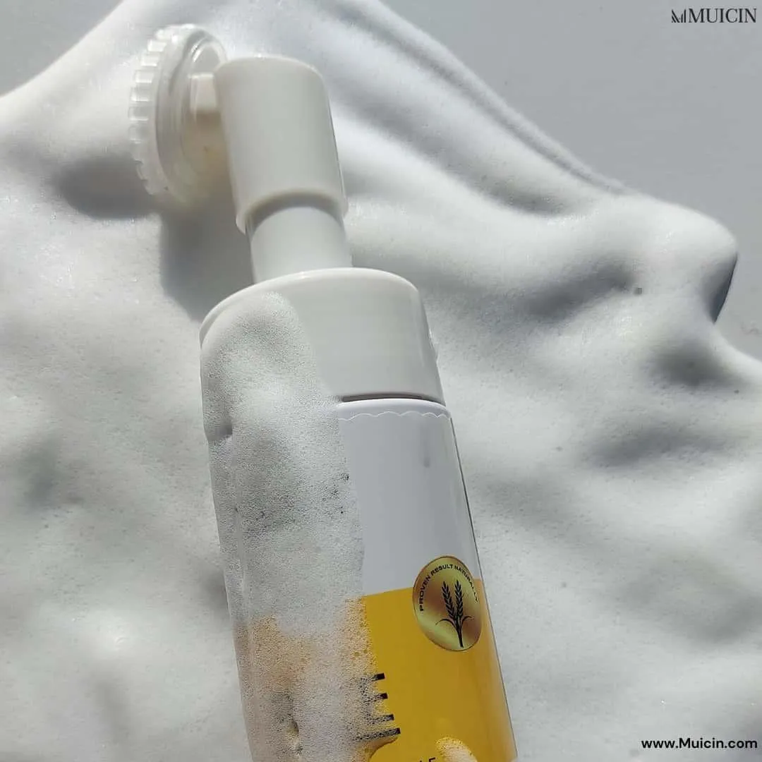 Whitening Facial Cleanser