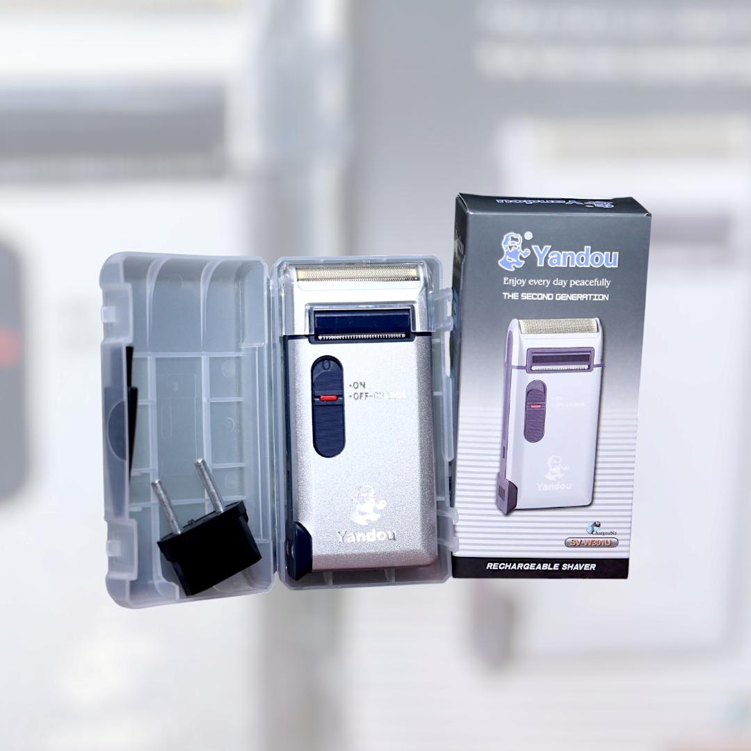 Easy-To-Clean Design Men's Hair Shaver