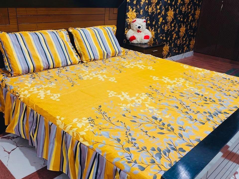 3 Pcs Cotton Salonica Frill Double Bedsheet