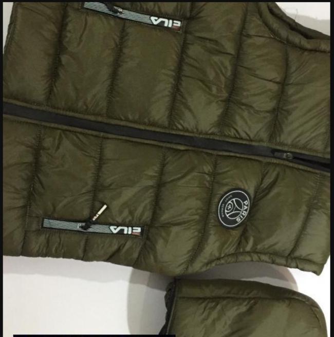 Green Sleeveless Puffer Jacket with Detachable Hood