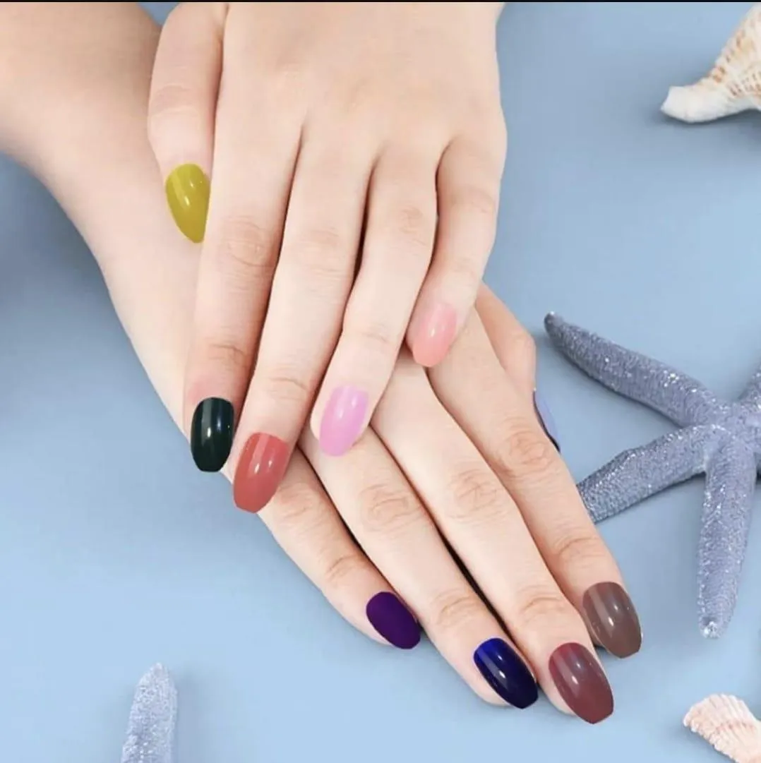 500 Pcs Smooth and Even Coverage Fake Nails in Assorted Colors