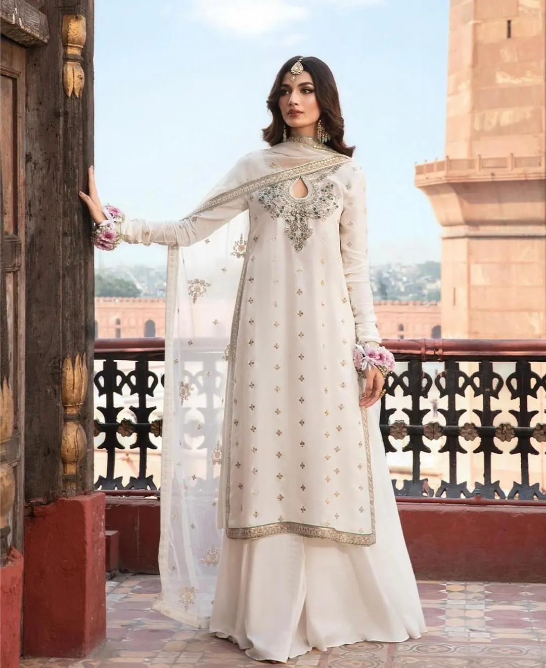 3 Pcs Women's Unstitched Embroidered Suit