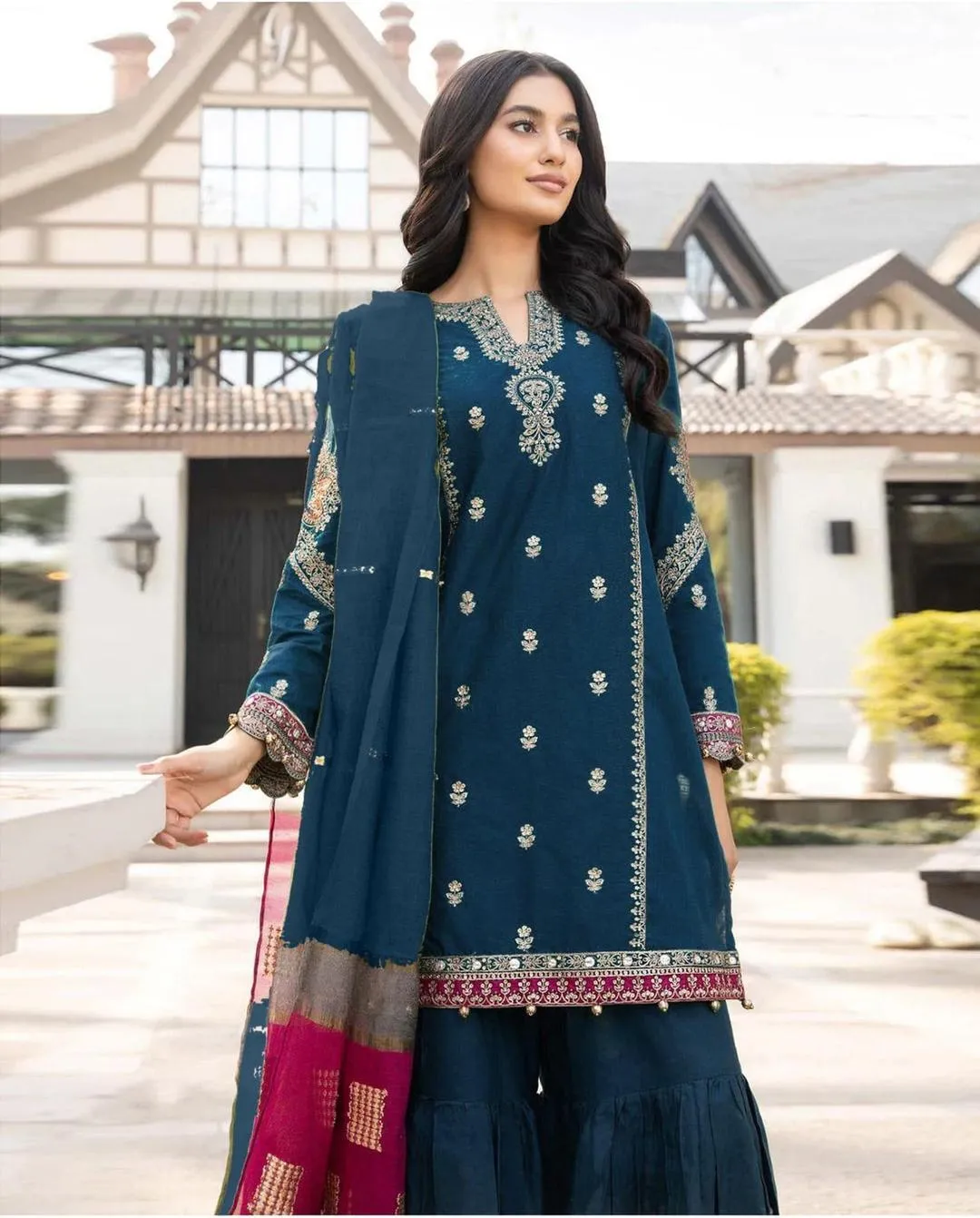 3 Pcs Women's Unstitched Embroidered Suit