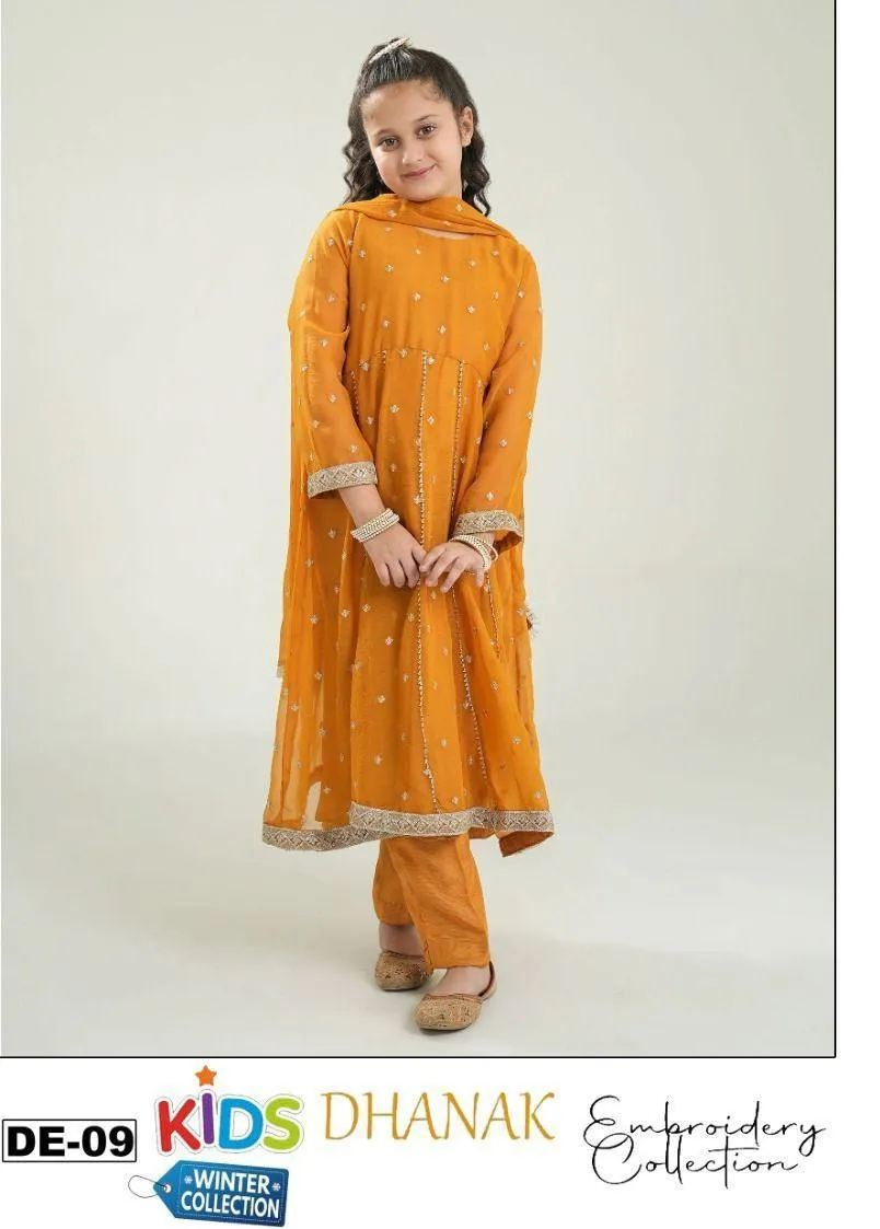 3 Pcs Girl's Dhanak Embroidered Unstitched Suit