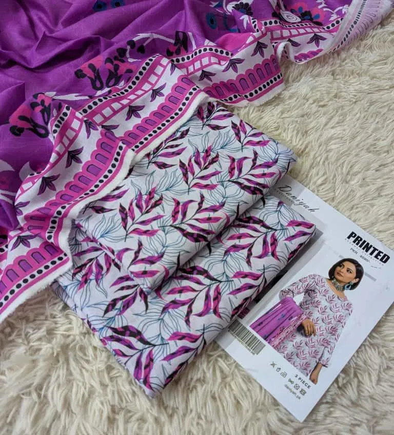 3 Pcs Women's Unstitched Printed Suit