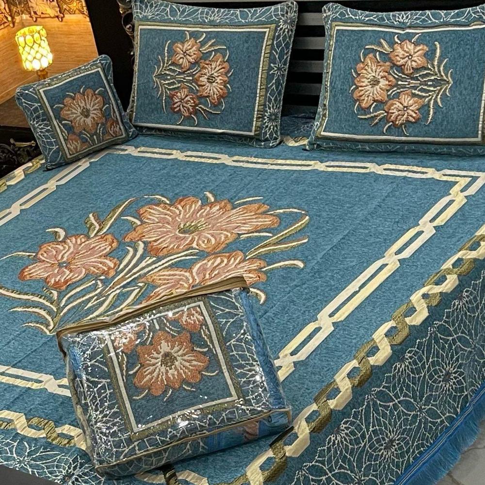 4 Pcs Velvet Jacquard Embroidered Double Bedsheet