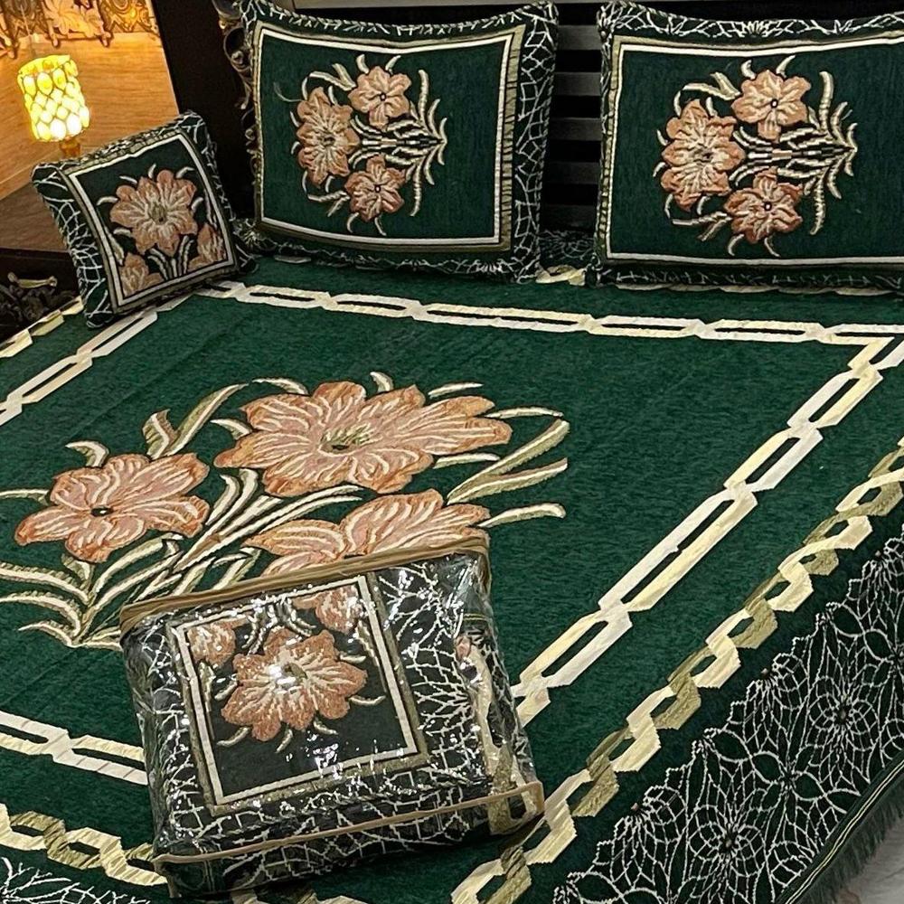 4 Pcs Velvet Jacquard Embroidered Double Bedsheet