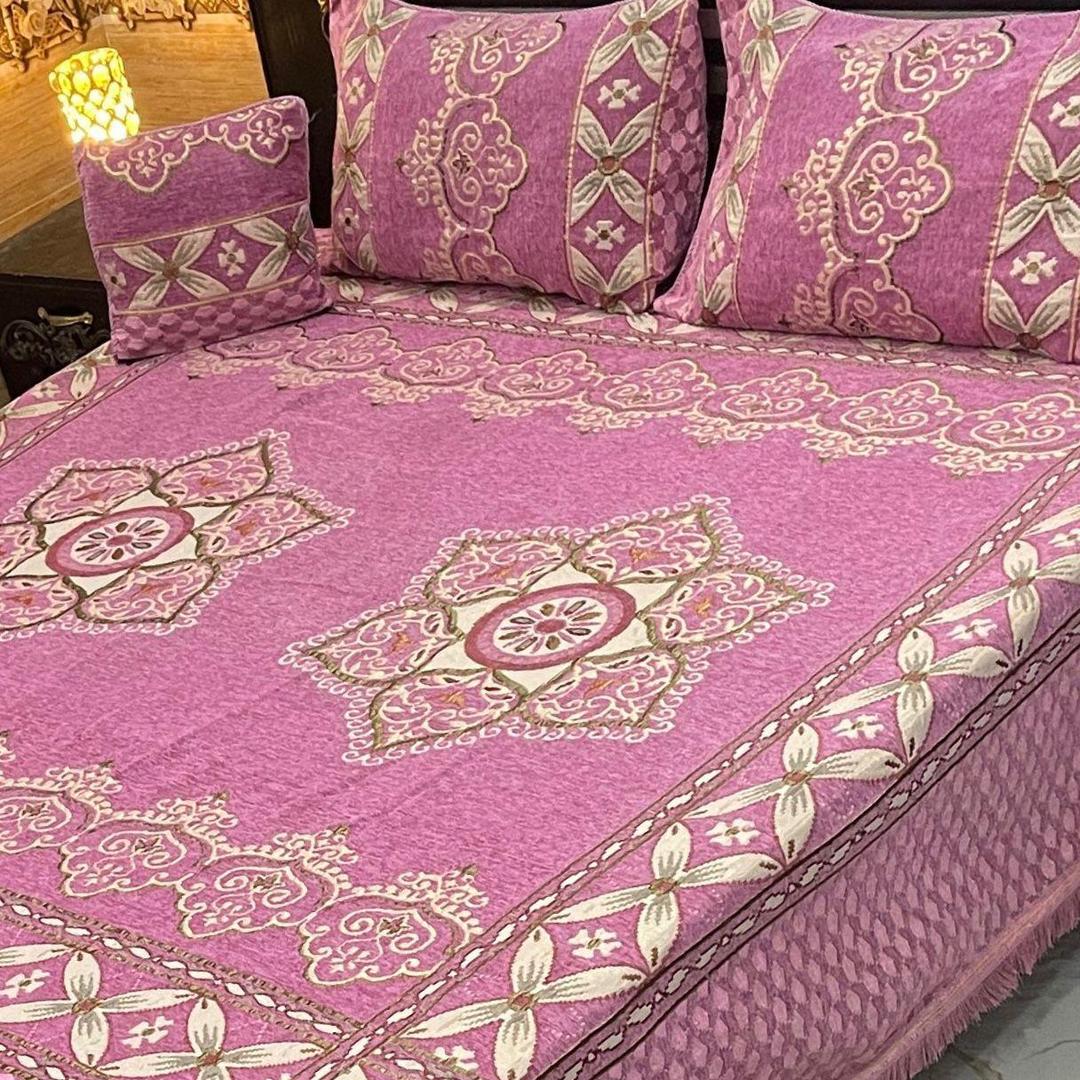 4 Pcs Velvet Jacquard Embroidered Double Bedsheet